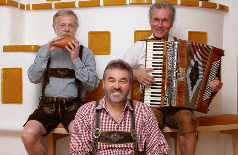 joschi_okarinamusi_ulli_engleder.jpg  