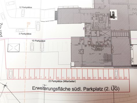 Parkplatz.jpg  
